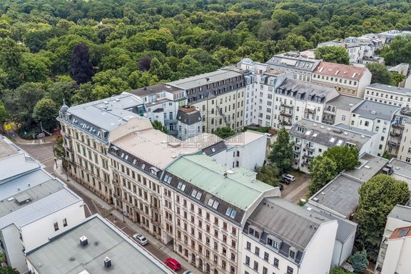 Bestlage trifft Qualität – Sanierte 3-Zimmer-Wohnung zum Einziehen