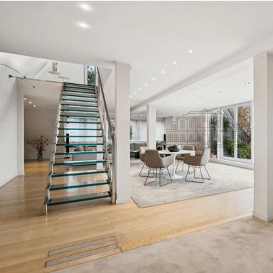 Grandios Wohnen: High-End Penthouse in Top Lage