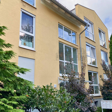 2-Raum-Wohnung mit Tiefgaragenstellplatz