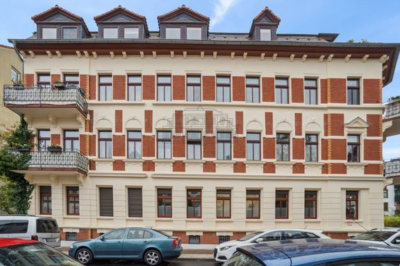 Rarität: Atemberaubende Penthouse-Familienwohnung im Herzen von Markkleeberg!