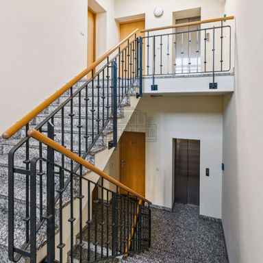 Ein Zuhause mit Charme – 1,5 Zimmer Wohnung mit Tageslichtbad und Dachterrasse