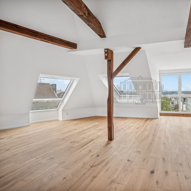 Neu errichtete, lichtdurchflutete Dachgeschosswohnung