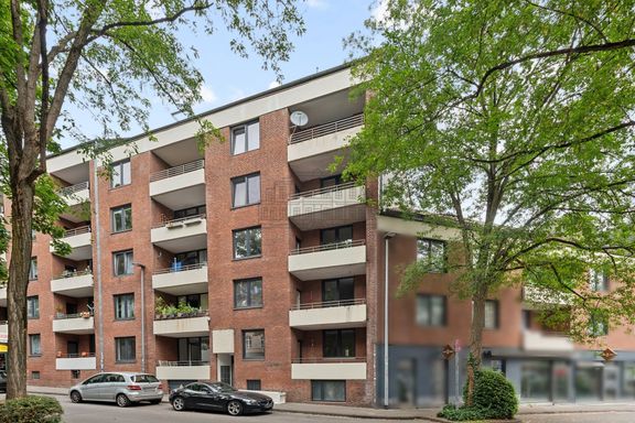 Kernsanierte 3-Zimmer-Wohnung im Herzen des Pontviertels mit Domblick!