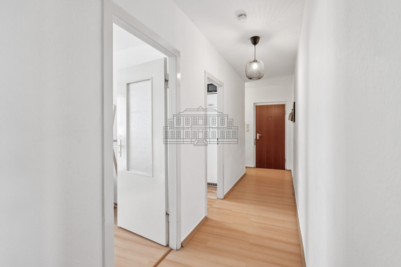Leerstehende 3-Zimmer-Wohnung mit Balkon nahe dem Frankenberger Viertel
