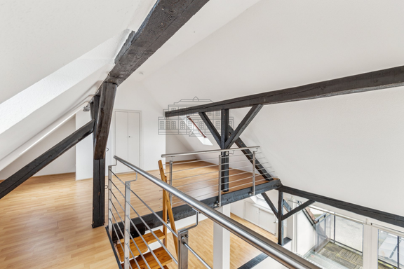Gefragte Wohnung mit Empore und großzügigem Balkon
