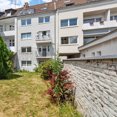 Vermietete Gartenwohnung in zentraler Lage